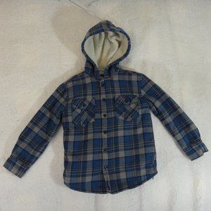 BOYS SIZE 7-8 BLUE PLAID SWEATER JACKET WITH HOODIE AND WARM INSIDE LINER